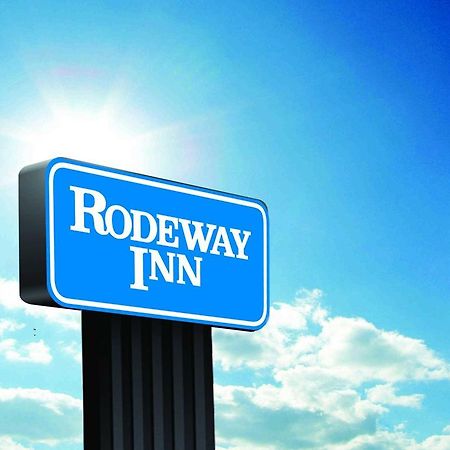 Rodeway Inn Tillmans Corner Extérieur photo