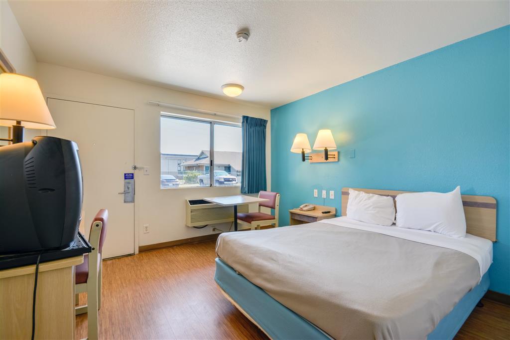 Rodeway Inn Tillmans Corner Chambre photo